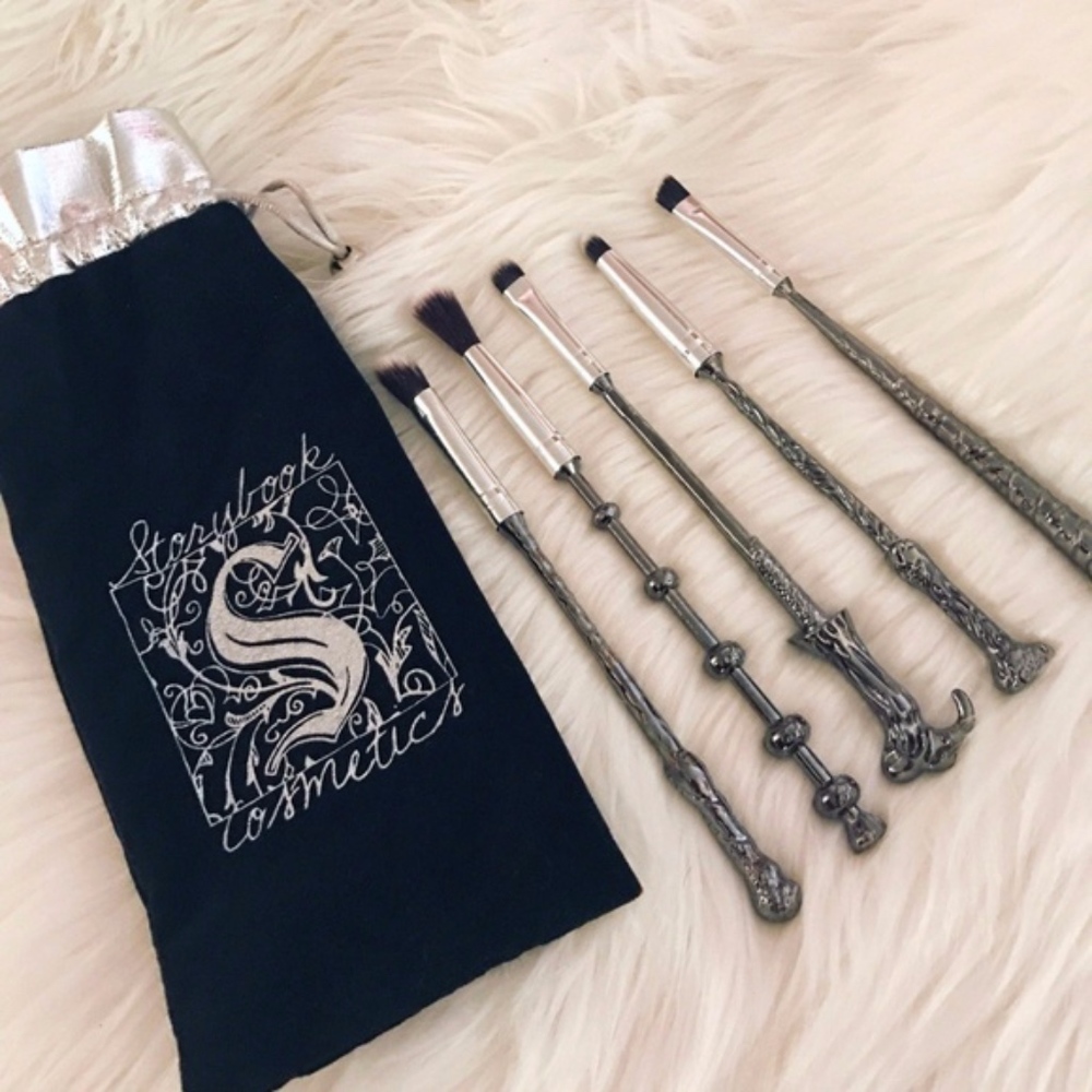 Harry Potter Makeup Brush Brushes - 5 new sealed - Picture 2 of 4